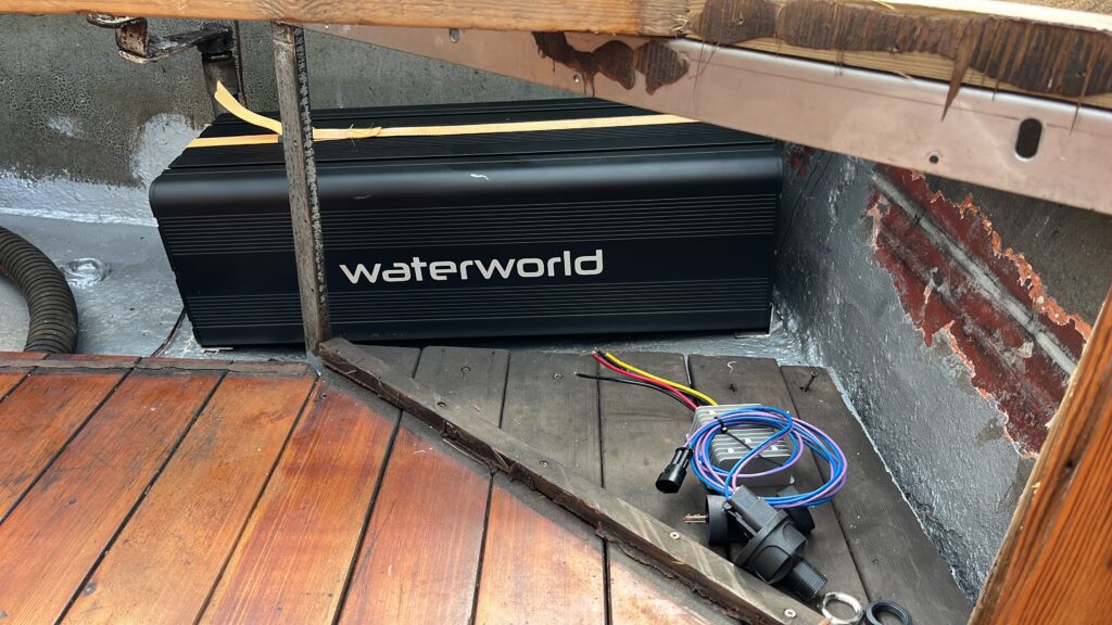6,8kWh accu van WaterWorld