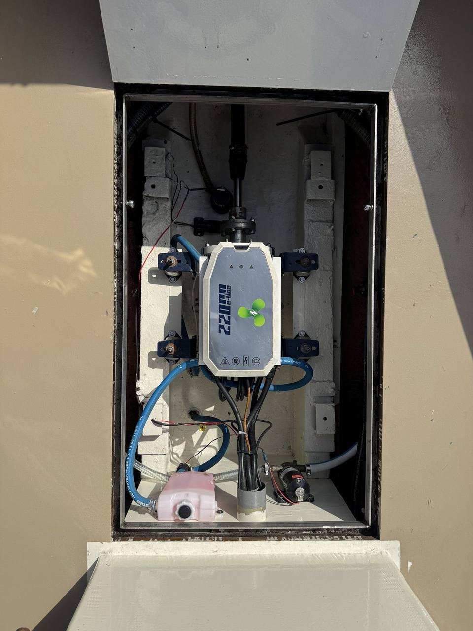ePropulsion-aandrijving netjes geïntegreerd in het bestaande luik